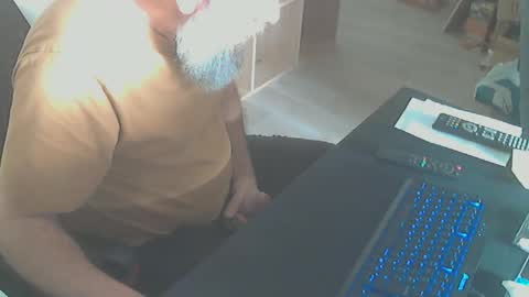 Snapshot of biparislove chatting on December 2024 09:17:02 AM BigDick online show from December 2024 09:17:02 AM