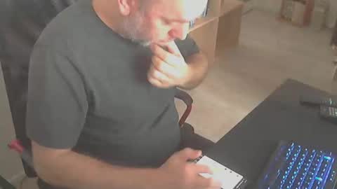 Snapshot of biparislove chatting on December 2024 10:01:02 AM BigDick online show from December 2024 10:01:02 AM