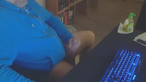 Snapshot of biparislove chatting on February 2025 07:24:02 PM BigDick online show from February 2025 07:24:02 PM