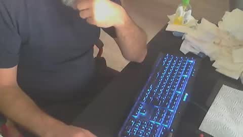 Snapshot of biparislove chatting on October 2025 08:56:01 AM BigDick online show from October 2025 08:56:01 AM