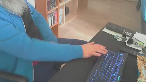 Snapshot of biparislove chatting on February 2026 02:18:01 PM BigDick online show from February 2026 02:18:01 PM