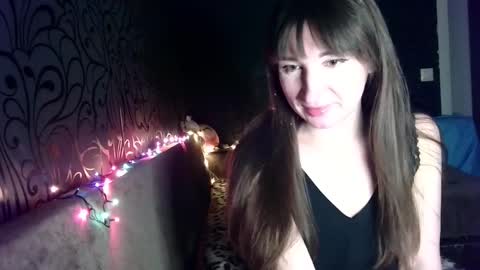 Snapshot of birdie_kiss chatting on February 2026 07:43:02 PM birdie_kiss online show from February 2026 07:43:02 PM