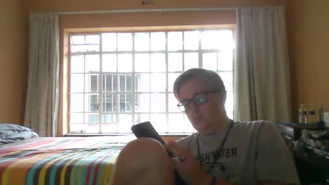 Bisexual boy online show from January 2025 01:59:01 PM