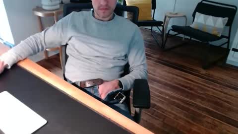 bisexy_man online show from March 2026 03:40:01 PM