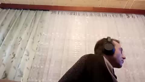 Snapshot of bishopalone2021 chatting on December 2024 05:41:02 PM Zdenek online show from December 2024 05:41:02 PM