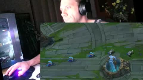 Snapshot of bishopalone2021 chatting on September 2025 07:02:02 PM Zdenek online show from September 2025 07:02:02 PM