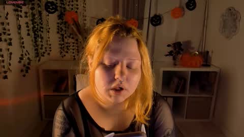 Nana online show from October 2025 04:46:01 PM