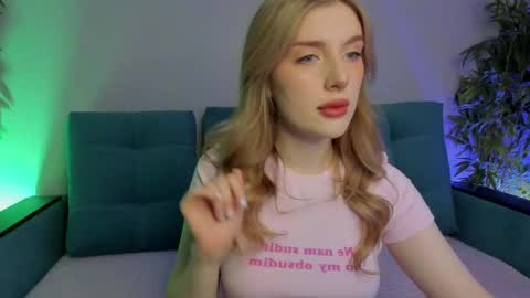 Julia online show from February 2025 08:31:02 AM