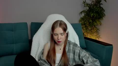 Julia online show from February 2025 08:19:02 AM