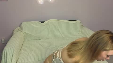 Snapshot of bjliki chatting on September 2025 09:34:02 AM Julia online show from September 2025 09:34:02 AM