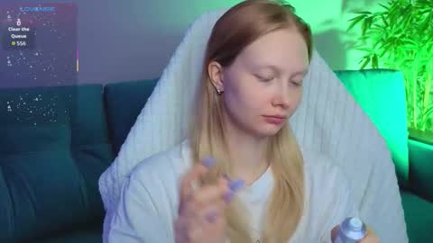 Snapshot of bjliki chatting on November 2025 02:21:01 AM Julia online show from November 2025 02:21:01 AM