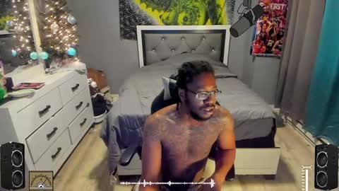 Plant Base Streamers From Pennsylvania online show from December 2024 11:47:01 PM