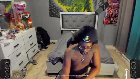 Plant Base Streamers From Pennsylvania online show from February 2025 12:30:02 AM