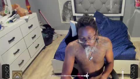 Plant Base Streamers From Pennsylvania online show from September 2025 11:37:02 PM