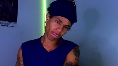 Snapshot of black_arthur chatting on January 2026 01:04:01 PM Black Arthur online show from January 2026 01:04:01 PM