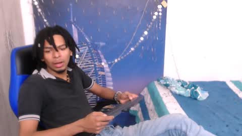 Black online show from December 2024 11:57:02 AM