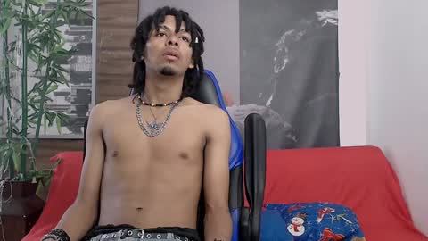 Black online show from December 2024 09:30:02 PM