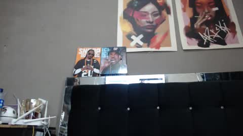 karenth soto online show from December 2024 12:06:02 AM