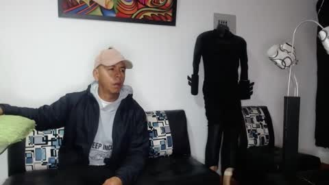 black_hot26 online show from September 2025 01:57:02 PM