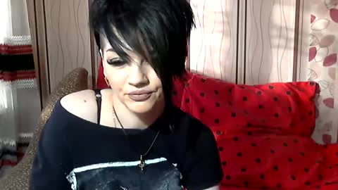 black_hot_01 online show from January 2025 07:04:01 AM