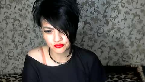 black_hot_01 online show from September 2025 12:02:02 AM