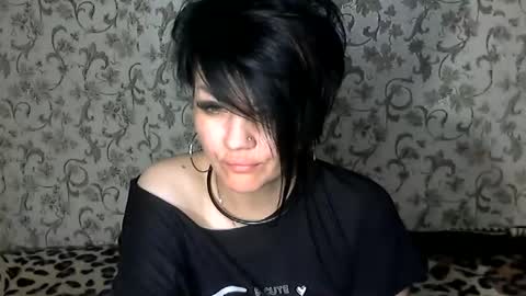 black_hot_01 online show from September 2025 11:50:01 PM