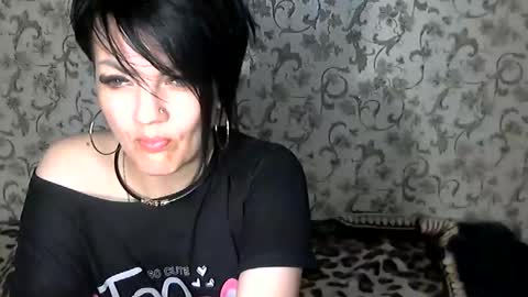 black_hot_01 online show from September 2025 01:09:01 AM