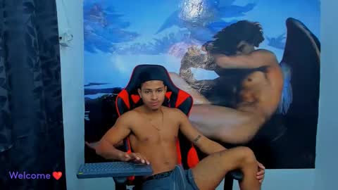 Snapshot of black_johnsonn chatting on December 2024 11:33:01 AM black johnsonn online show from December 2024 11:33:01 AM