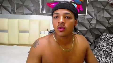 black_king_241 online show from January 2025 01:08:01 AM