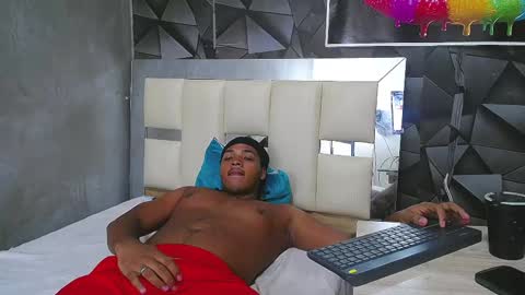 black_king_241 online show from January 2025 11:12:02 PM