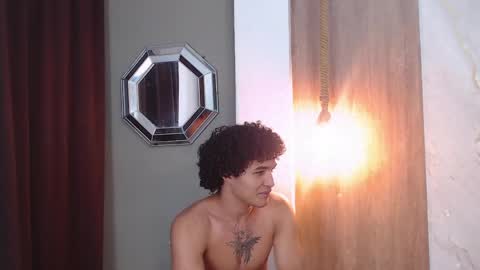 black_king_241 online show from April 2026 12:00:02 AM