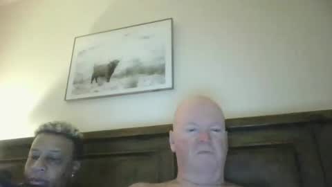 black_n_white4 online show from May 2026 12:30:01 AM