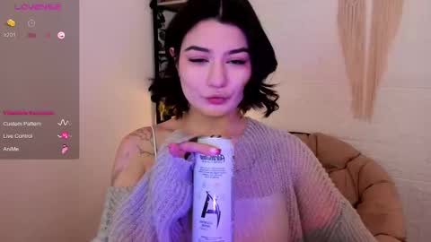 Mon Mon online show from February 2025 02:40:02 AM