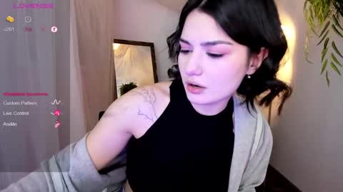 Mon Mon online show from March 2025 03:08:01 AM