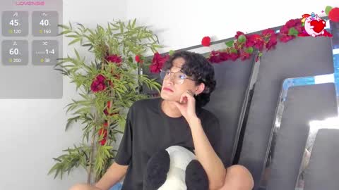 B L A C K  R O S E  online show from March 2025 02:34:02 PM