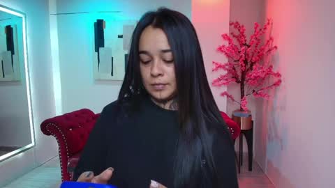 Rousse  online show from April 2026 04:02:02 AM