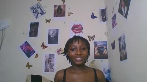 Snapshot of black_rosey chatting on January 2026 03:17:01 PM veraa online show from January 2026 03:17:01 PM