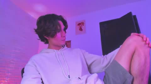 Bryan  online show from September 2025 09:16:02 PM