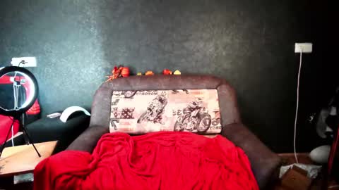 Kristin online show from December 2024 05:37:01 PM