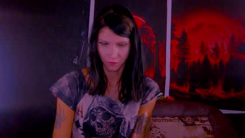 Kristin online show from October 2025 11:10:01 AM