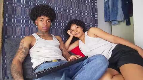 Snapshot of black_tentationx chatting on October 2025 04:43:02 AM black_tentationx online show from October 2025 04:43:02 AM