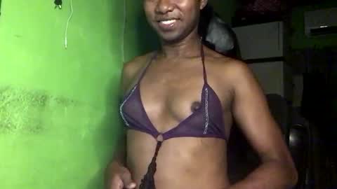 Crystal online show from September 2025 03:28:01 AM