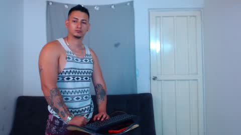 Snapshot of blackbig1 chatting on February 2025 01:00:01 AM D MIKEL -- leving D online show from February 2025 01:00:01 AM