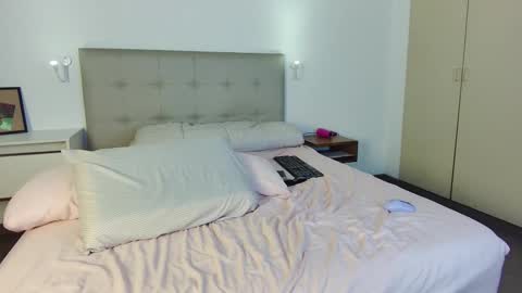 Snapshot of blackd0ll chatting on December 2025 01:12:02 AM Angye online show from December 2025 01:12:02 AM