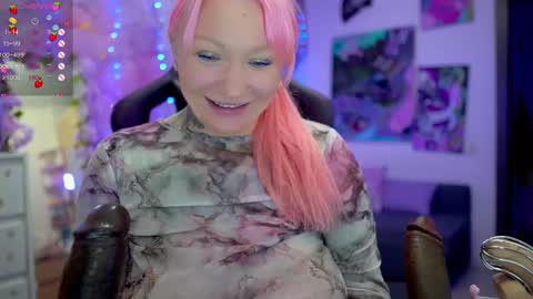 Alice online show from February 2025 10:33:01 PM