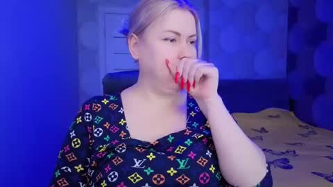 blackeyes11 online show from March 2026 04:27:01 AM