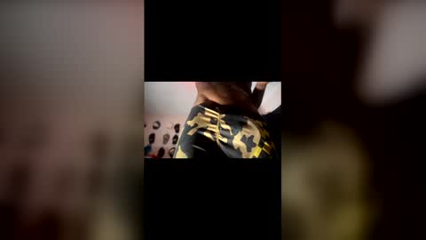 Kerry Jones online show from November 2025 05:00:02 AM