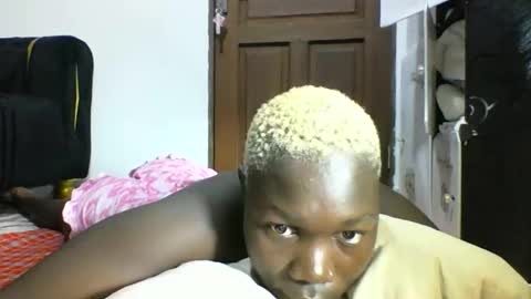 blackmarvel02 online show from December 2025 07:39:01 AM