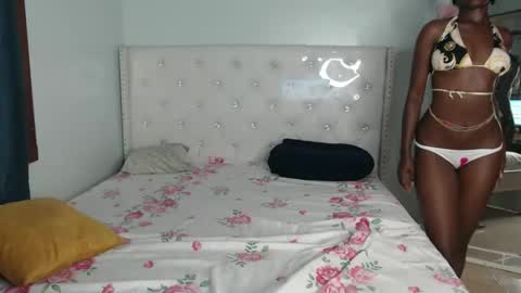 Snapshot of blackmelaninqueen chatting on October 2025 01:26:01 AM Cleo online show from October 2025 01:26:01 AM