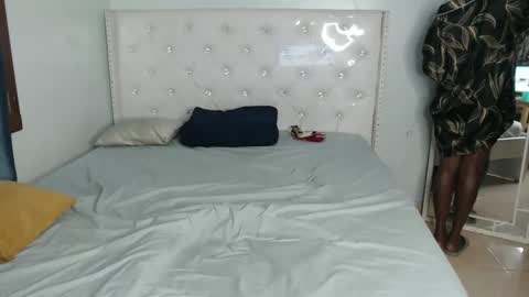 Snapshot of blackmelaninqueen chatting on October 2025 01:16:01 AM Cleo online show from October 2025 01:16:01 AM